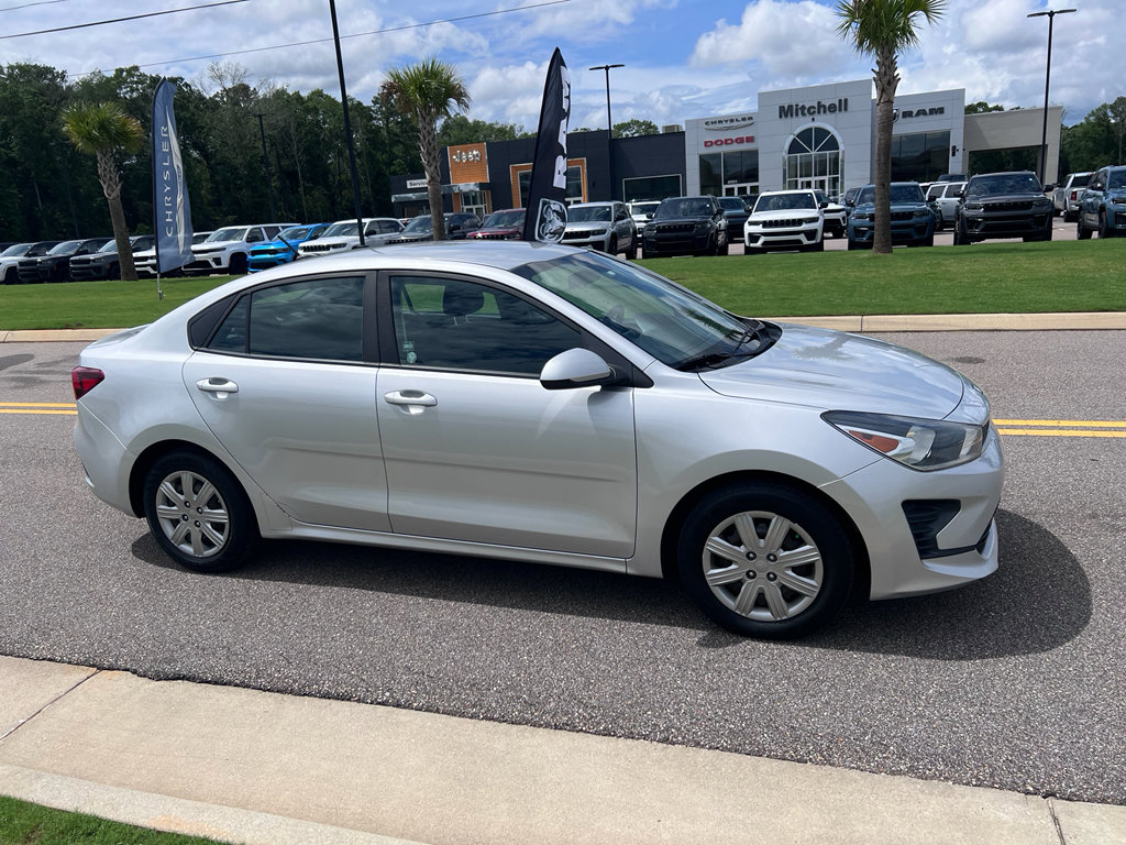 Used 2021 Kia Rio S FWD image 2