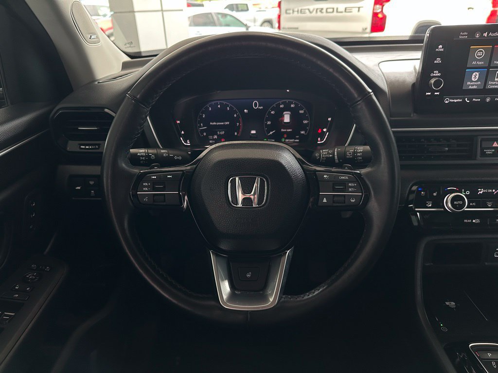 Used 2023 Honda Pilot Elite image 22
