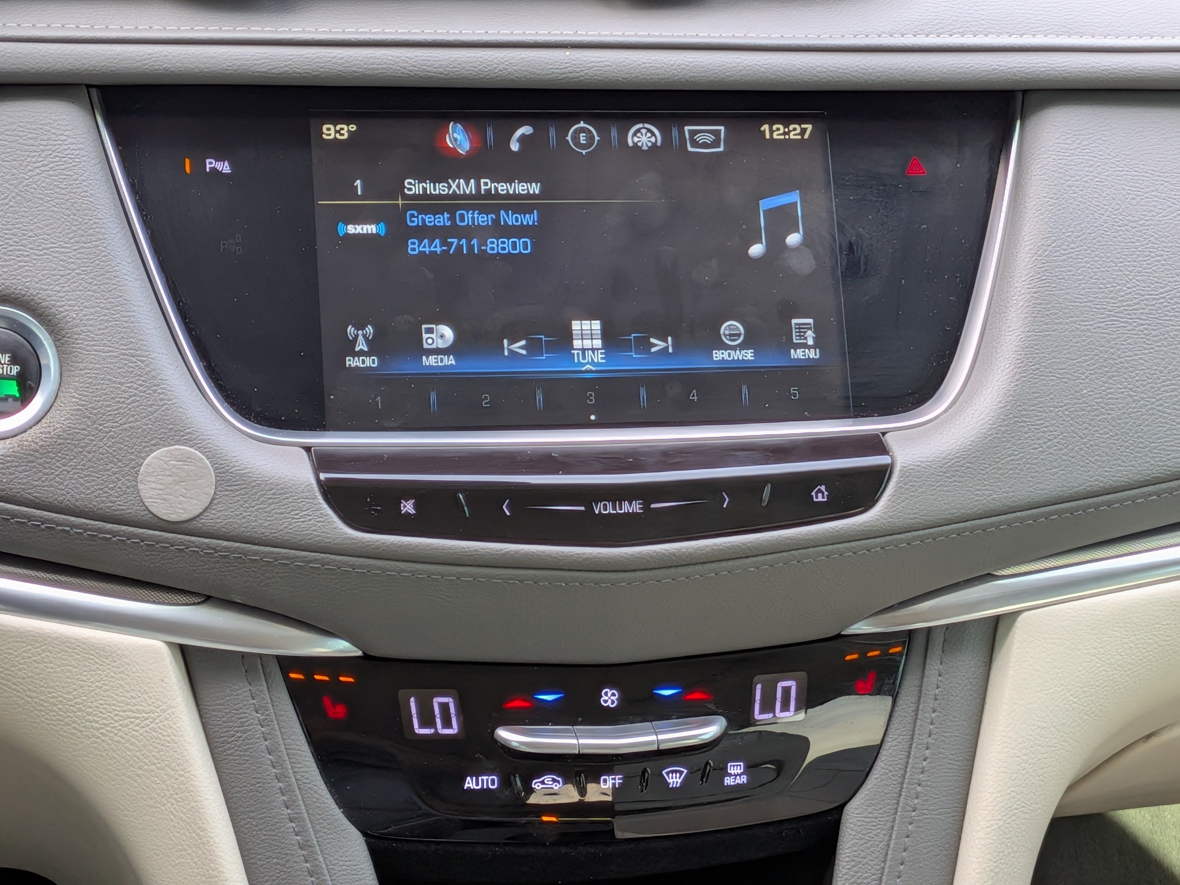 Certified 2018 Cadillac XT5 Luxury w/ Driver Awareness Package FWD image 19