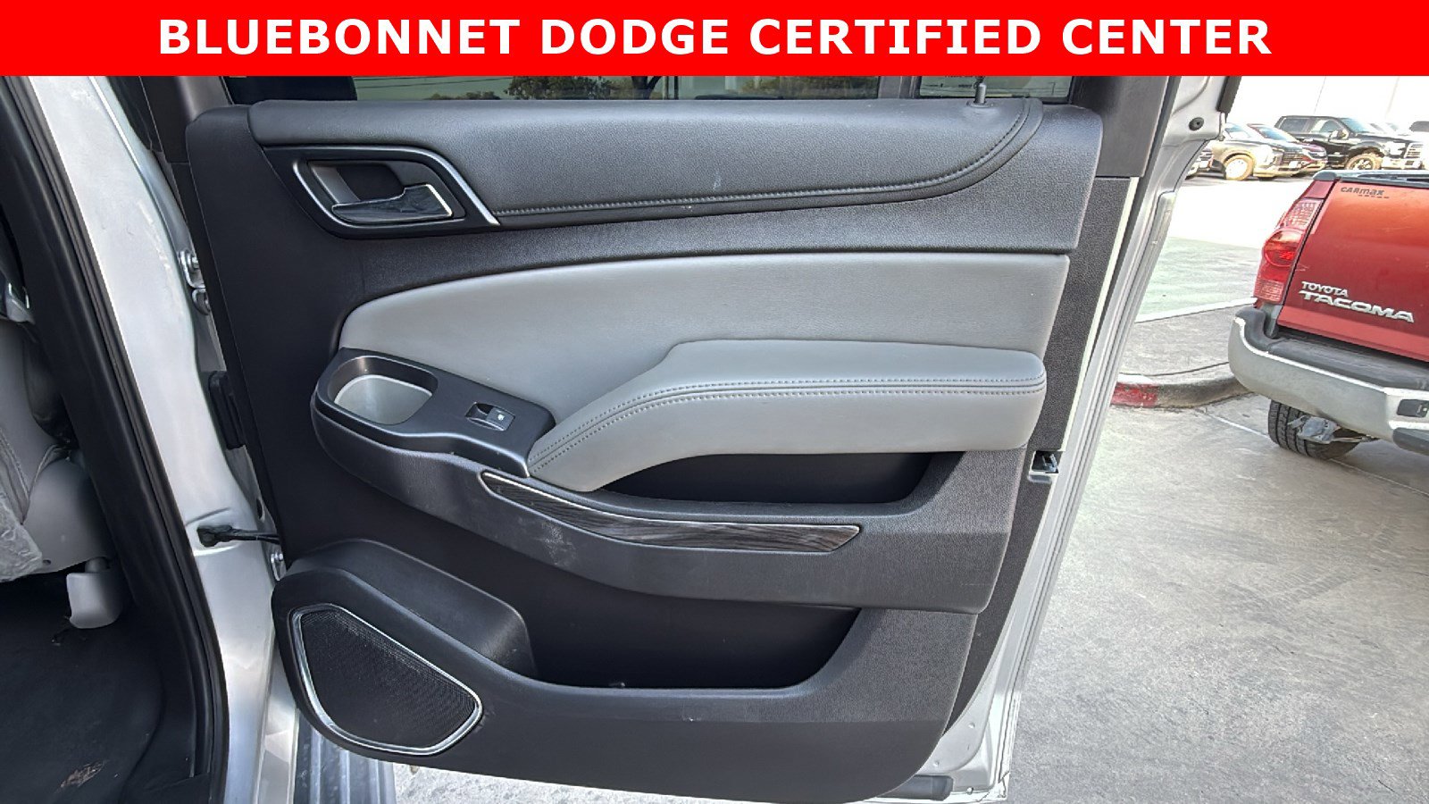 Used 2020 Chevrolet Suburban LT image 28