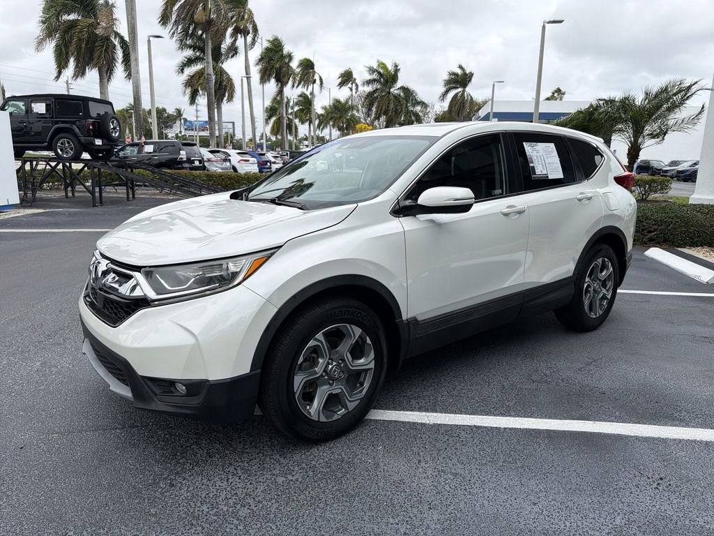 Used 2018 Honda CR-V Touring image 4