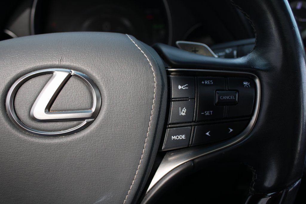 Used 2021 Lexus LS 500h image 13