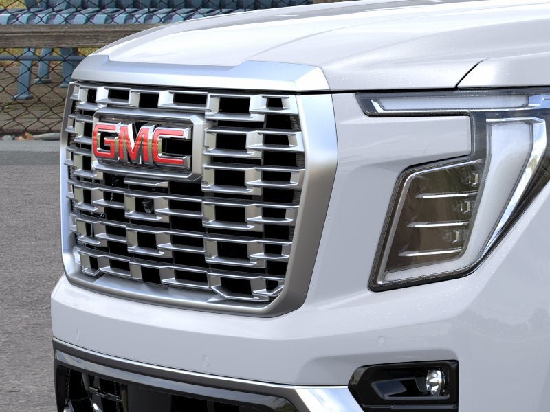 New 2026 GMC Yukon Denali w/ Sun & Power Step Package AWD/4WD image 13