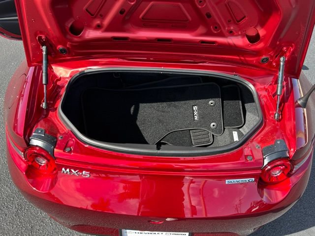 New 2026 MAZDA MX-5 Miata Sport w/ Interior Package RWD image 9