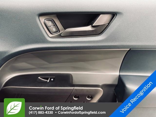 New 2025 Ford Maverick XLT w/ Black Appearance Package image 18