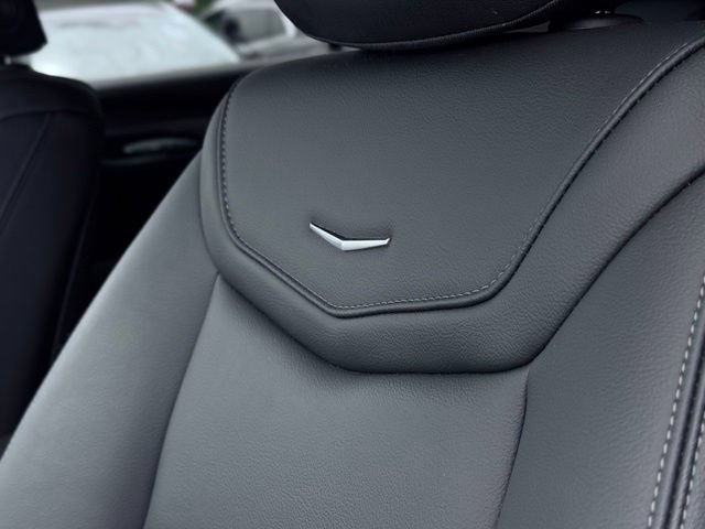 Used 2024 Cadillac XT6 Luxury w/ LPO, Floor Liner Package AWD/4WD image 23