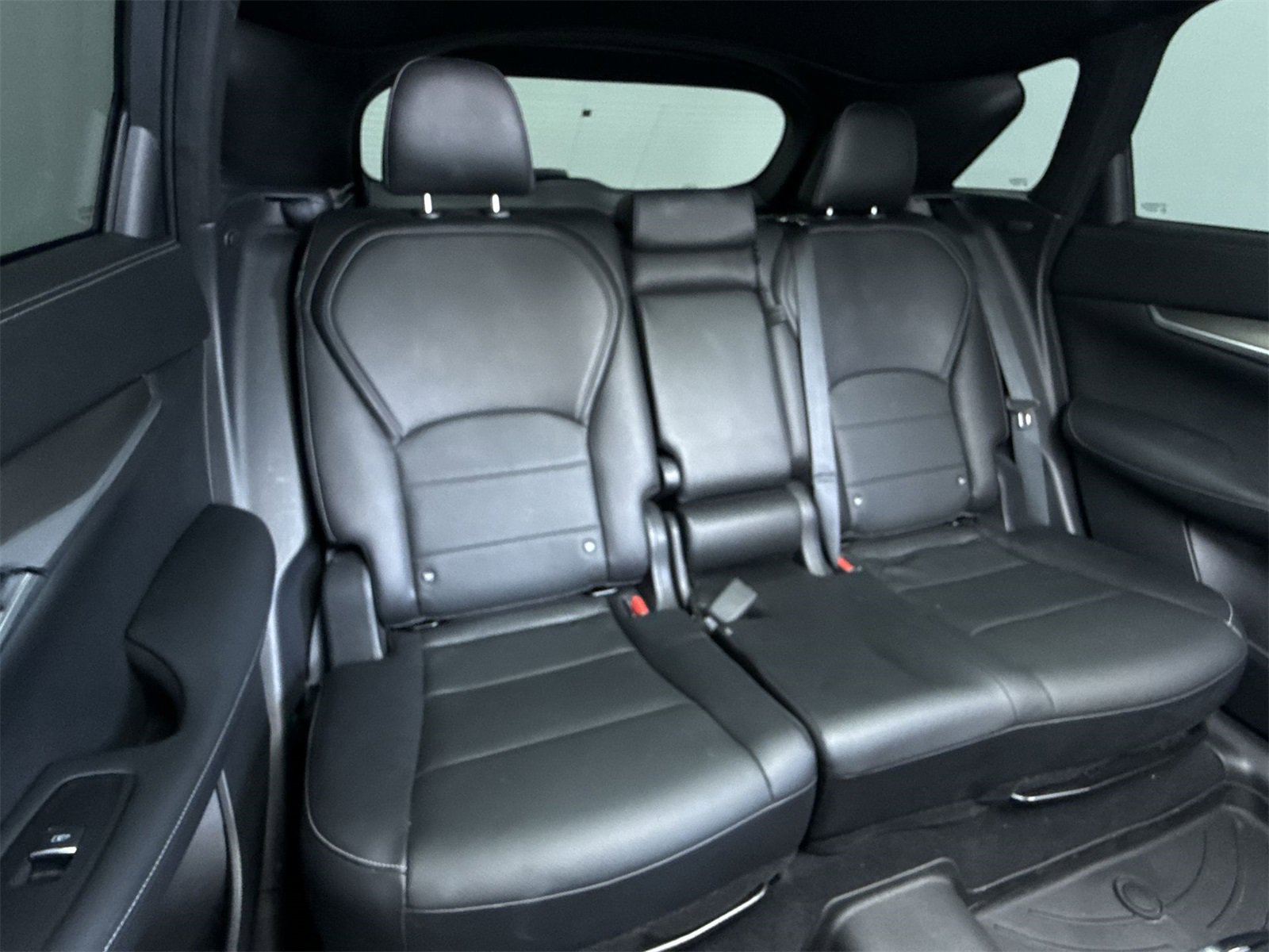 Used 2022 INFINITI QX50 Luxe w/ Appearance Package image 41