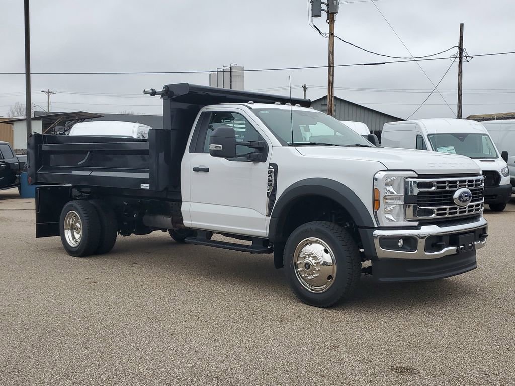New 2026 Ford F450 XL w/ XL Chrome Package image 2