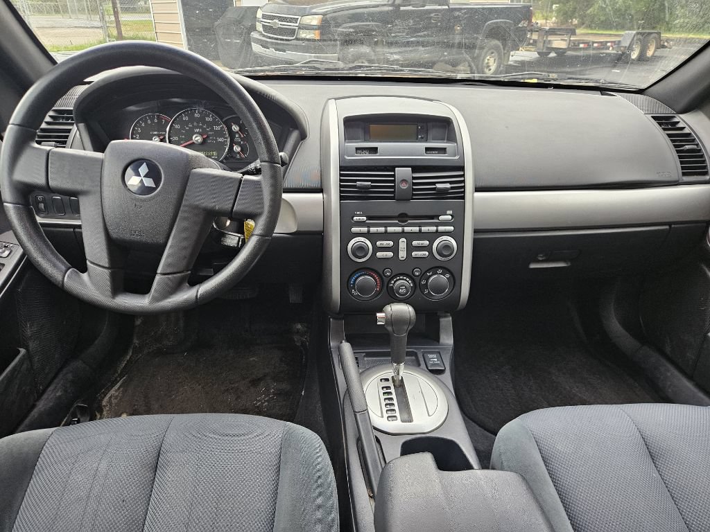 Used 2006 Mitsubishi Galant ES FWD image 10