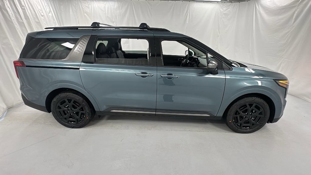 New 2026 Kia Carnival SX image 2