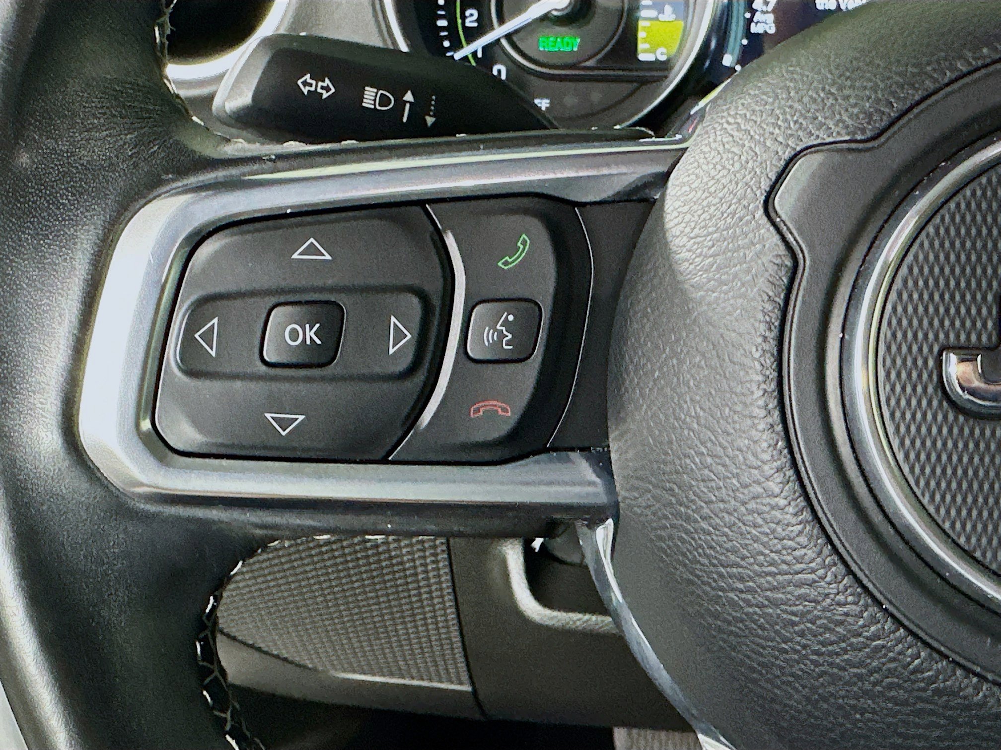 Used 2022 Jeep Wrangler Unlimited Sahara image 16