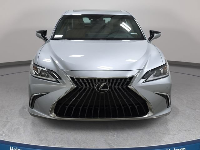 Used 2024 Lexus ES 300h w/ Technology Package FWD image 3