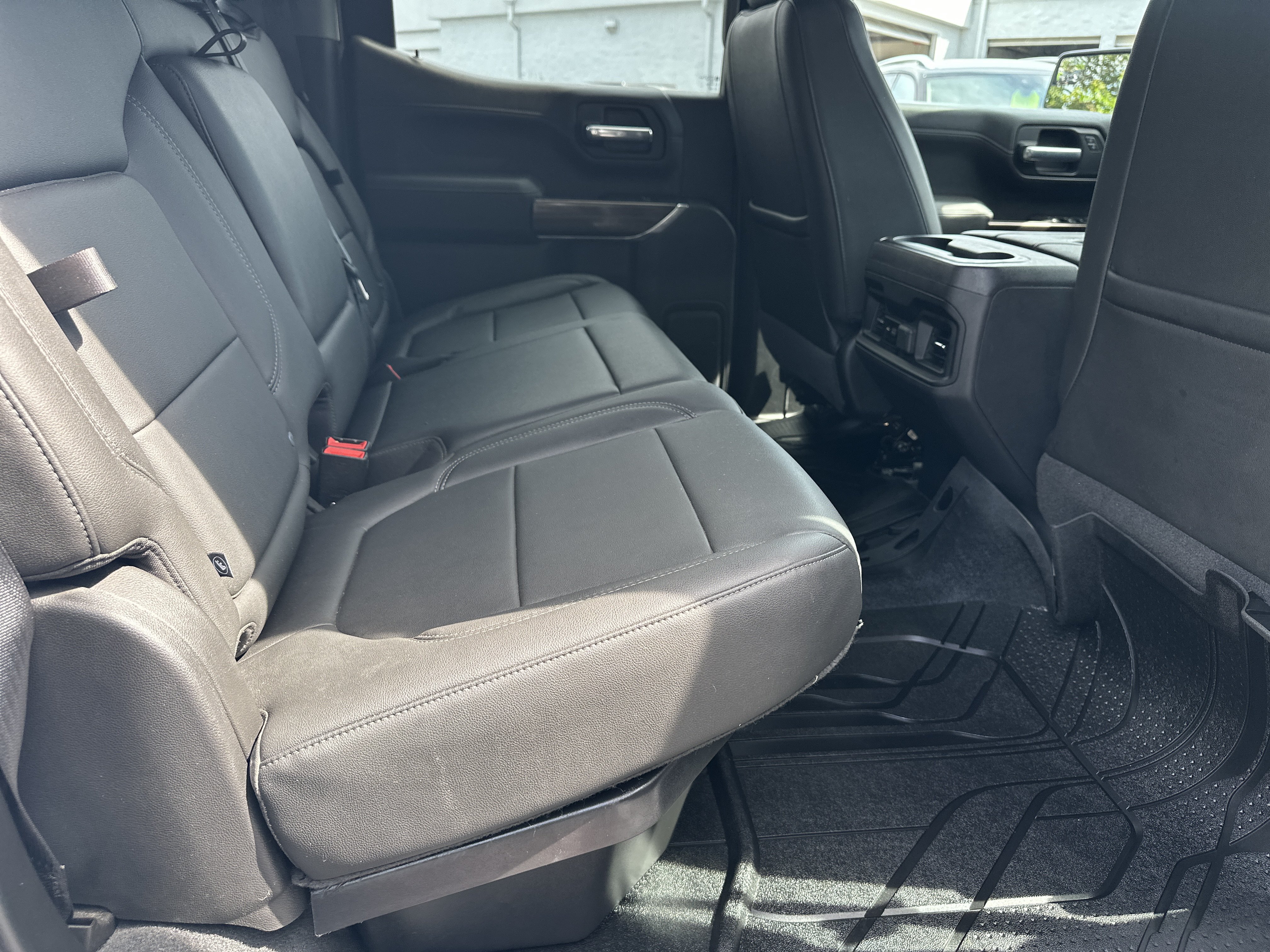 Used 2019 Chevrolet Silverado 1500 RST AWD/4WD image 17