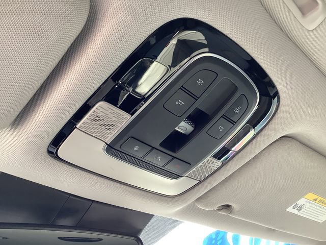 Used 2022 Hyundai Palisade SEL w/ Premium Package image 20