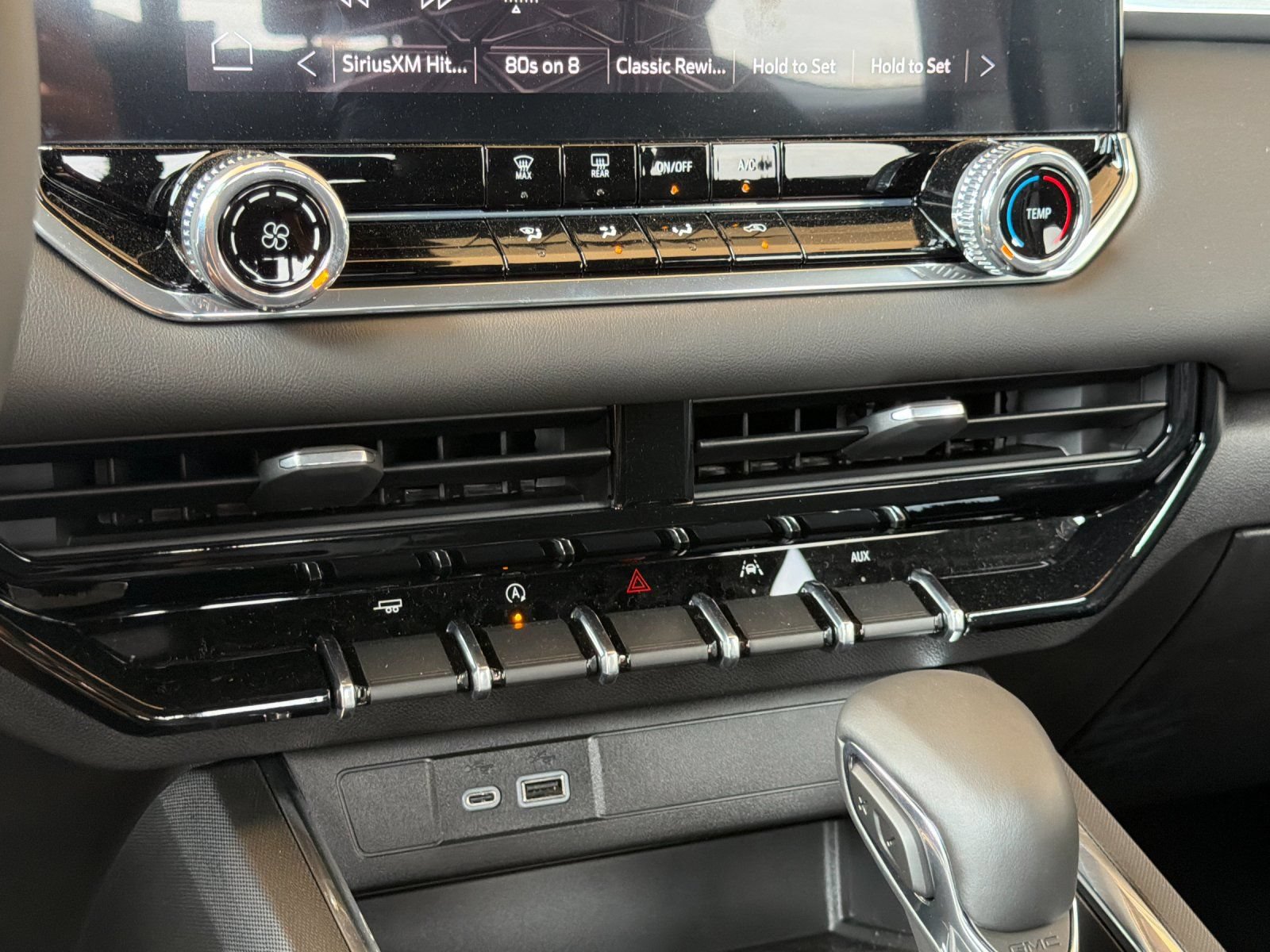 New 2026 GMC Canyon Elevation w/ Technology Package RWD image 18
