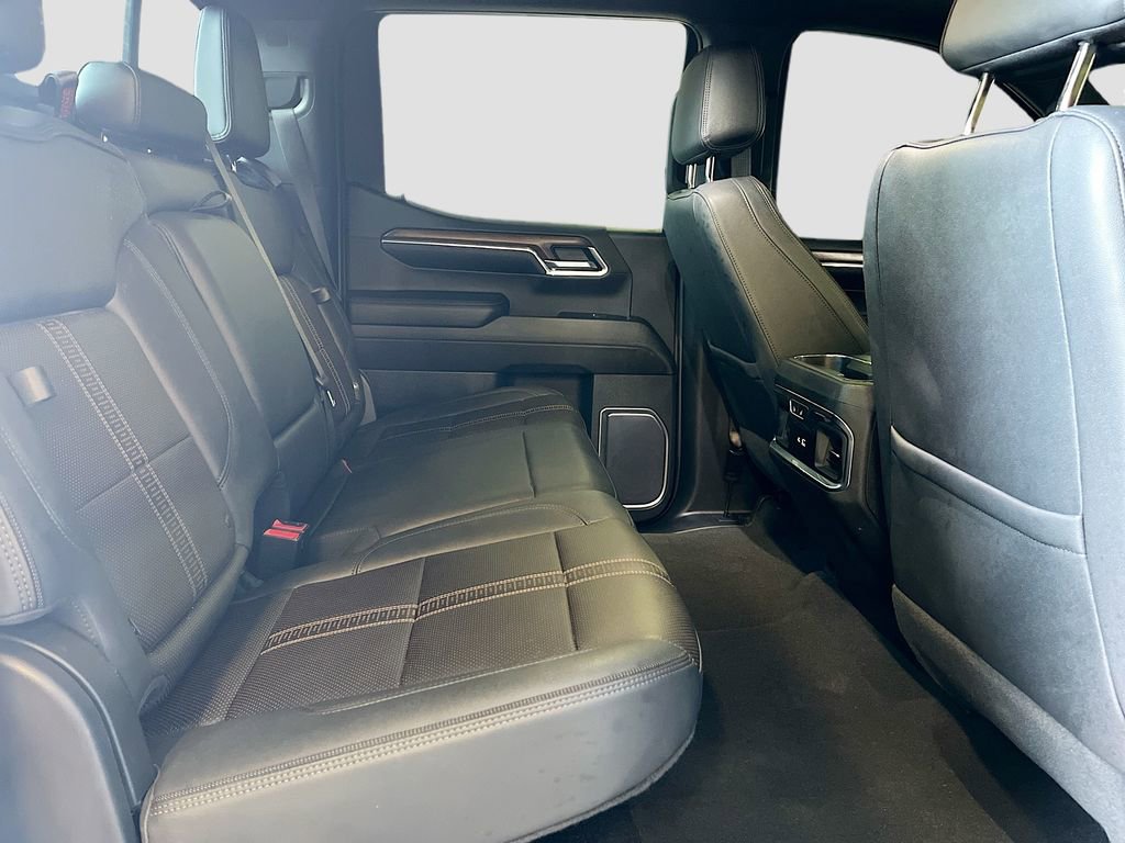 Used 2023 Chevrolet Silverado 1500 High Country w/ High Country Premium Package image 30