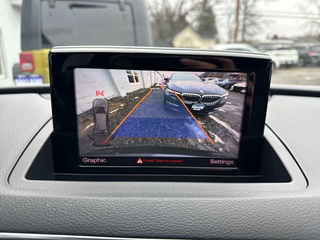 Used 2018 Audi Q3 2.0T Premium Plus w/ Premium Plus Package image 33