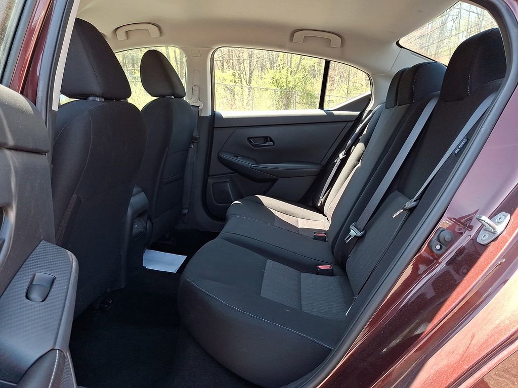 Used 2024 Nissan Sentra SV image 10