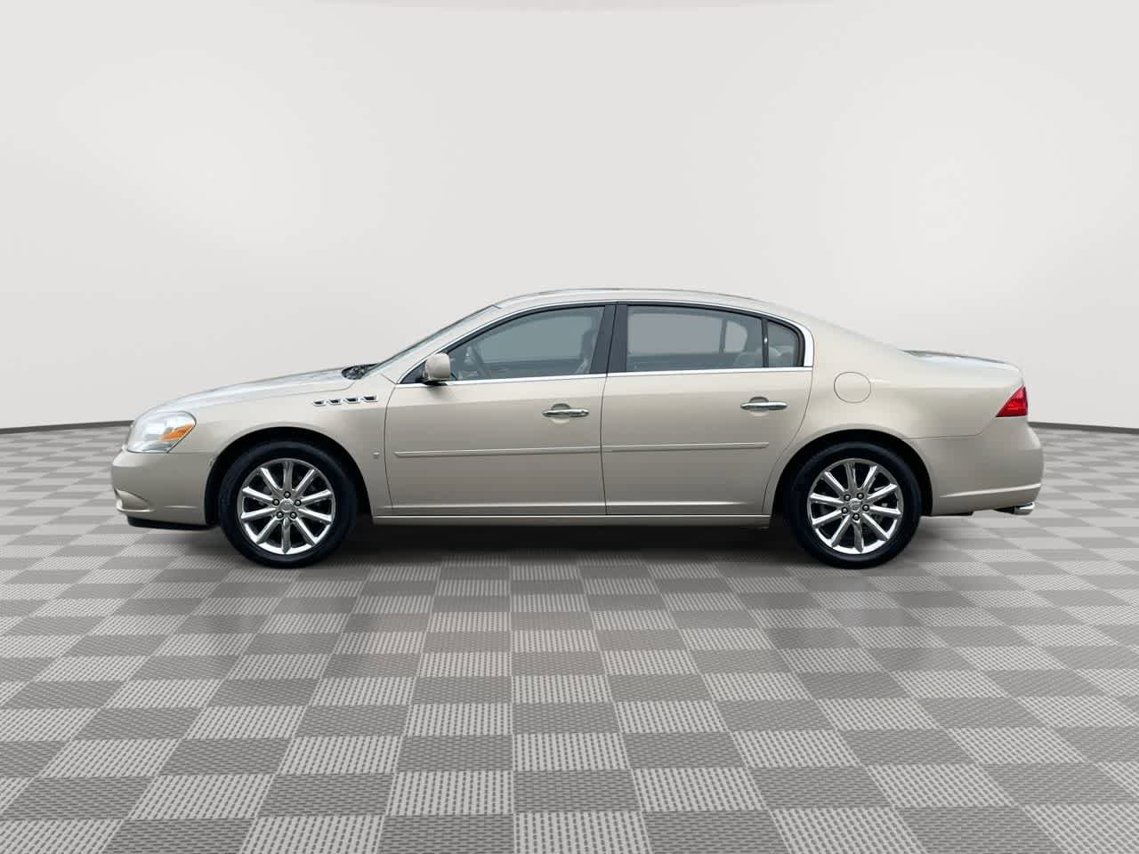 Used 2007 Buick Lucerne CXS w/ Driver Confidence Package FWD image 5
