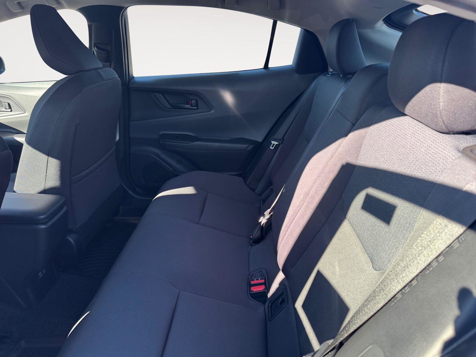 New 2026 Toyota Prius LE image 17