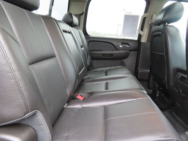 Used 2013 Chevrolet Silverado 2500 LTZ w/ LTZ Plus Package image 38
