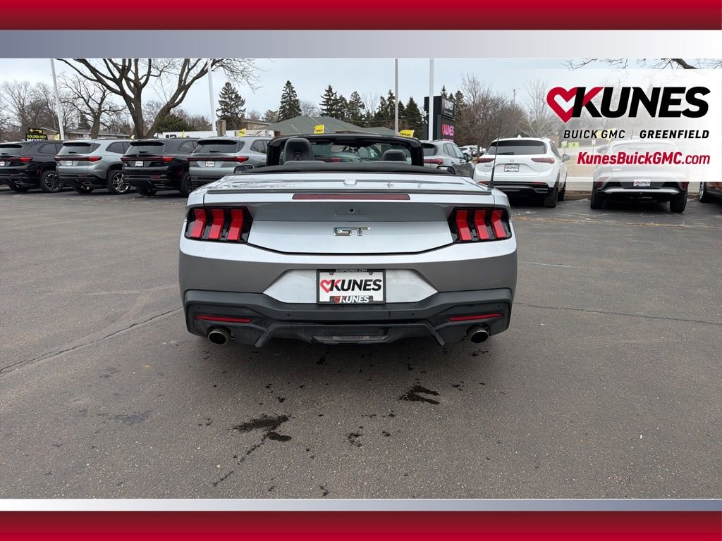 Used 2025 Ford Mustang GT Premium image 8