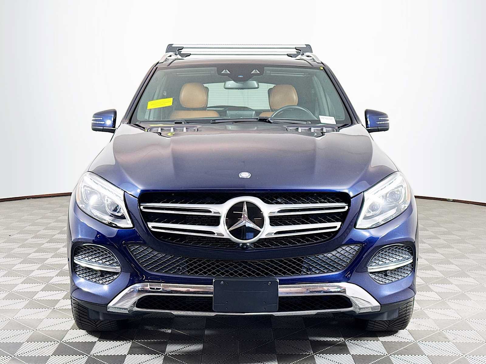 Used 2017 Mercedes-Benz GLE 350 4MATIC image 2