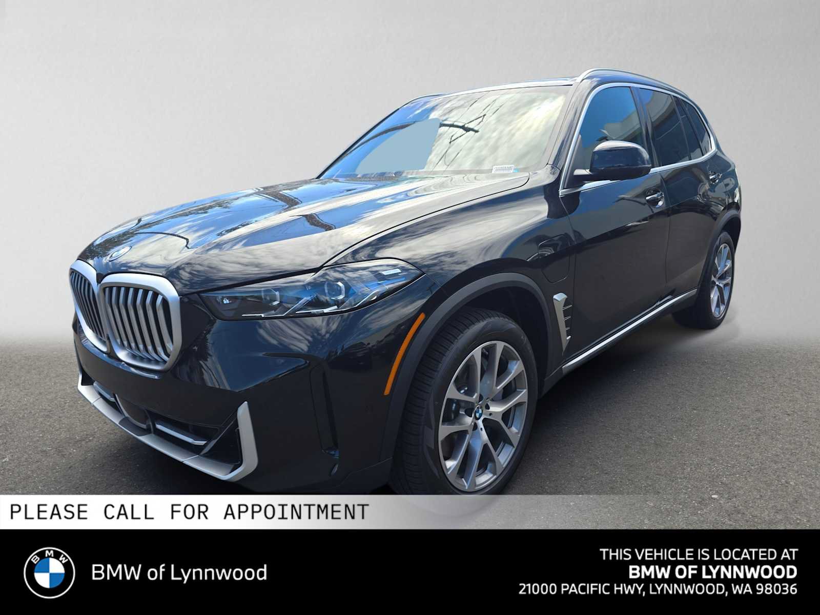 New 2026 BMW X5 xDrive50e w/ Climate Comfort Package AWD/4WD image 7