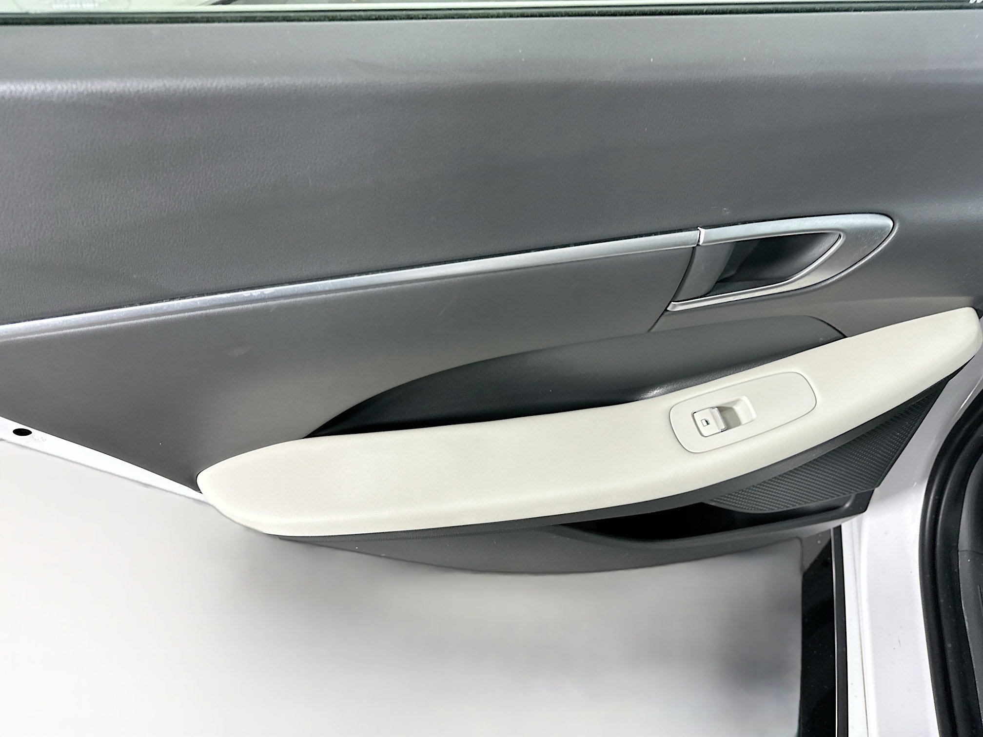 Used 2025 Hyundai Sonata SEL image 25