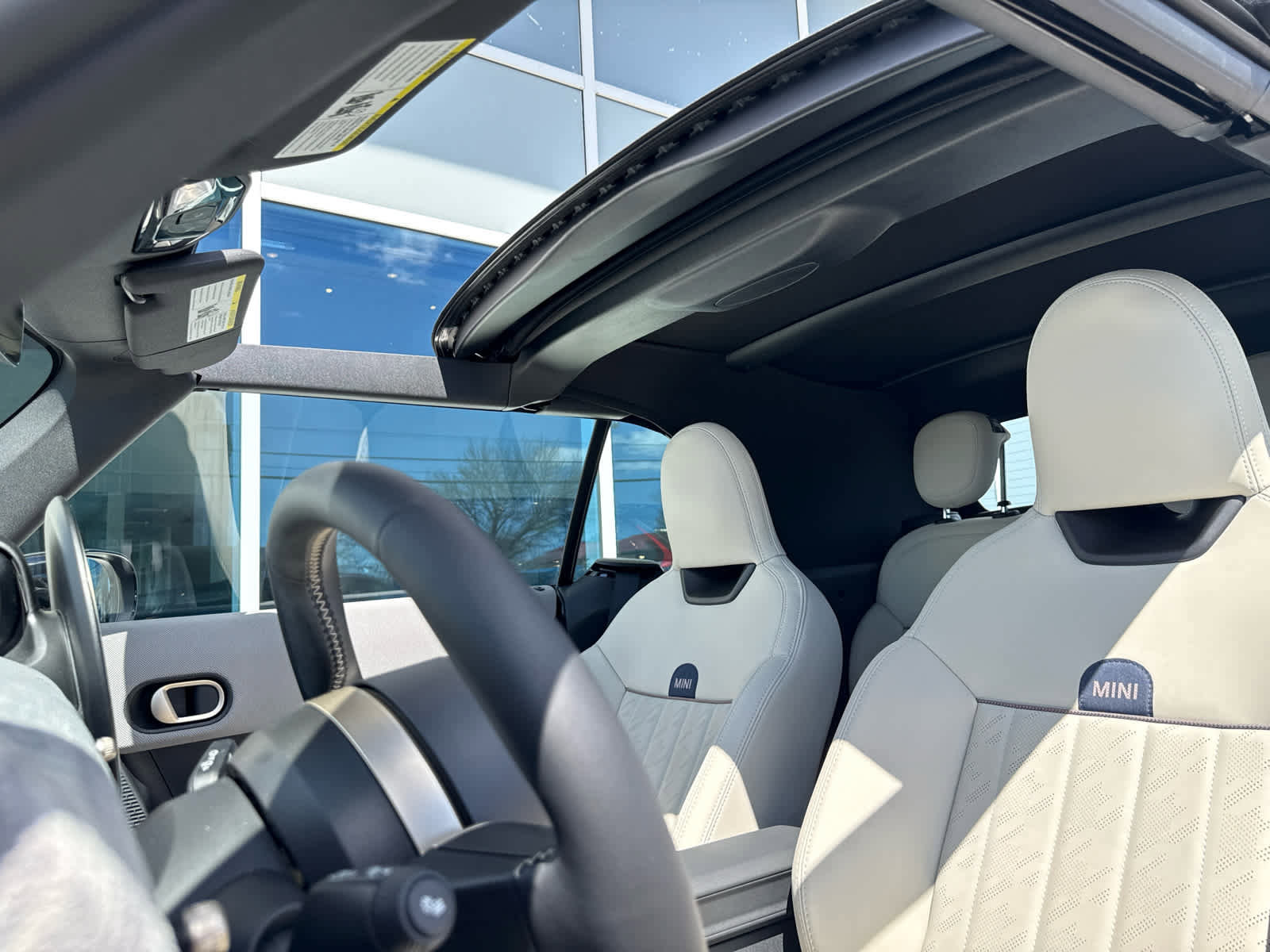 Used 2025 MINI Cooper S image 54