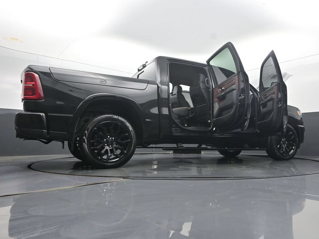 Used 2025 RAM 1500 Limited AWD/4WD image 63