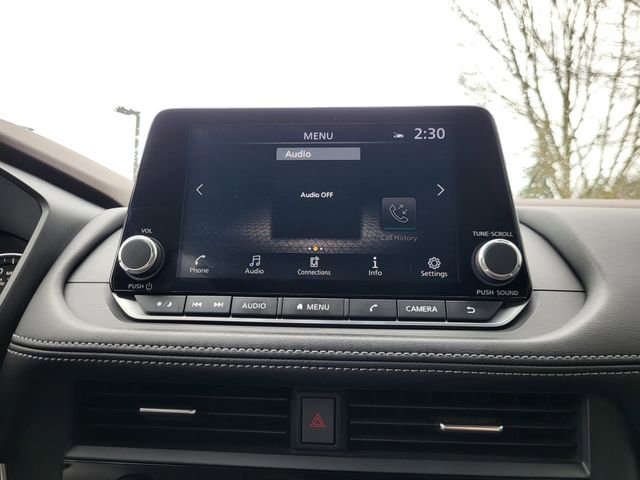 Used 2023 Nissan Rogue SV image 15