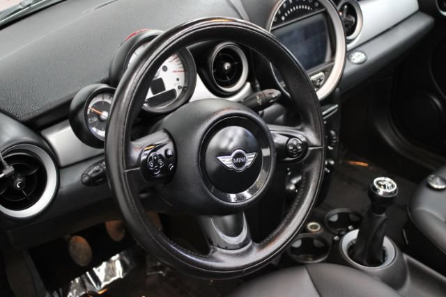 Used 2012 MINI Cooper Convertible FWD image 9