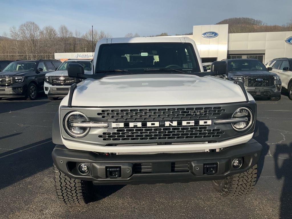 New 2026 Ford Bronco Badlands image 2