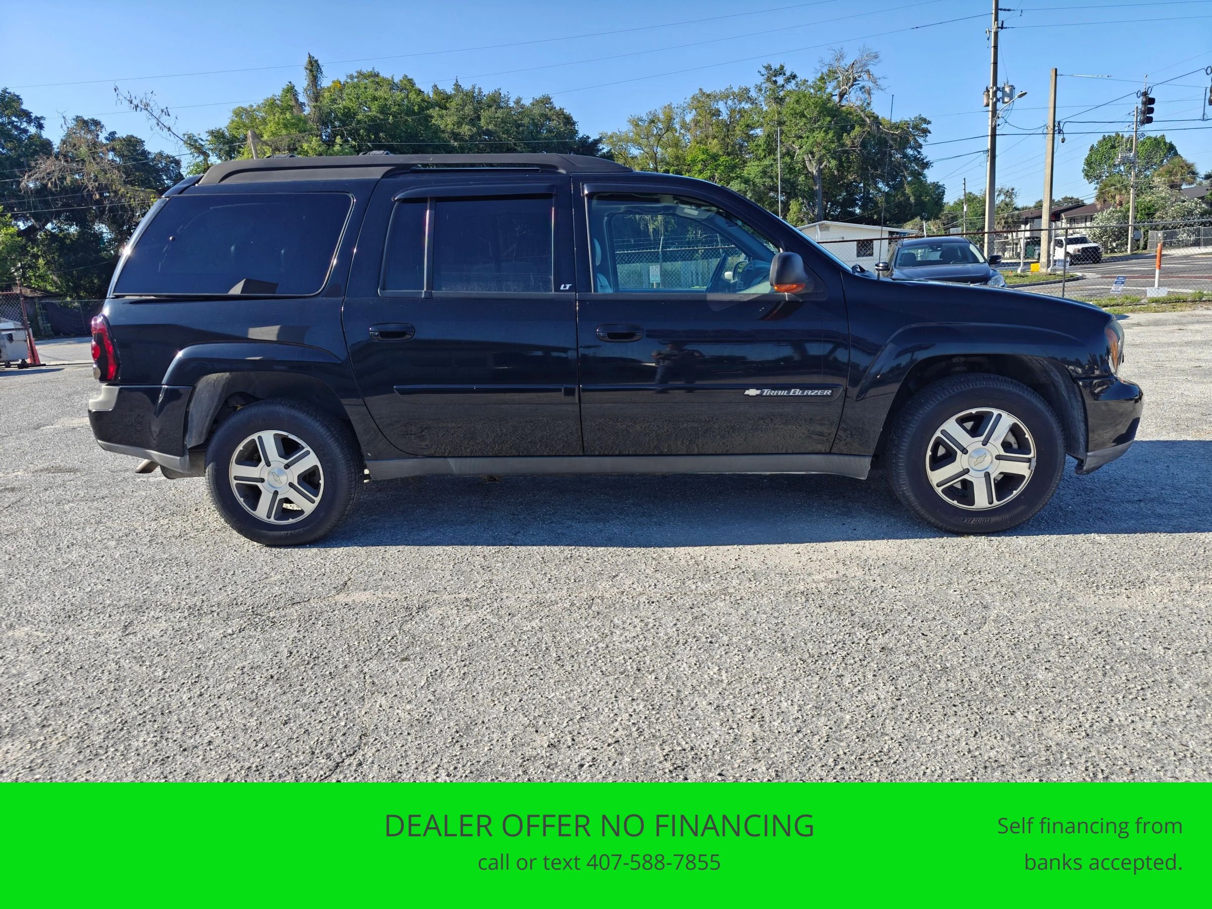 Used 2004 Chevrolet TrailBlazer 4WD w/ LT Preferred Equipment Group image 6