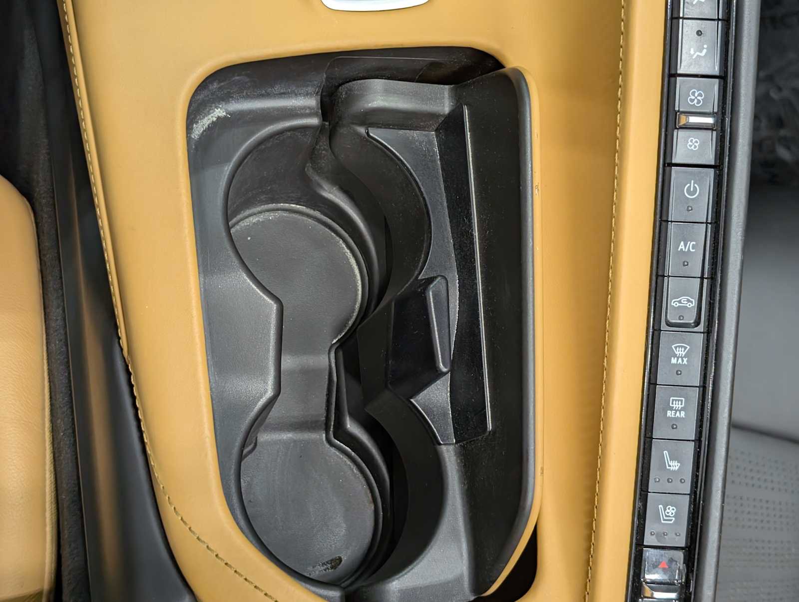 Used 2022 Chevrolet Corvette Stingray Premium Conv w/ Battery Protection Package image 24