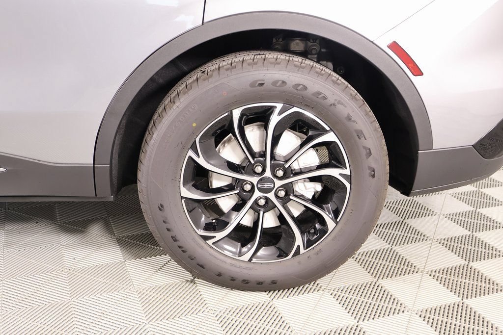 New 2026 Lincoln Nautilus Premier AWD/4WD image 18