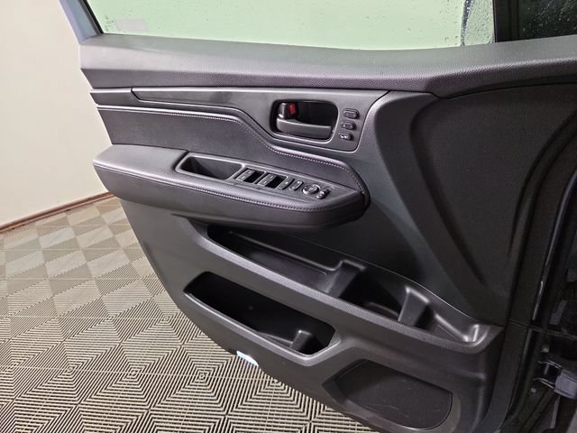 Used 2024 Honda Odyssey Sport image 30