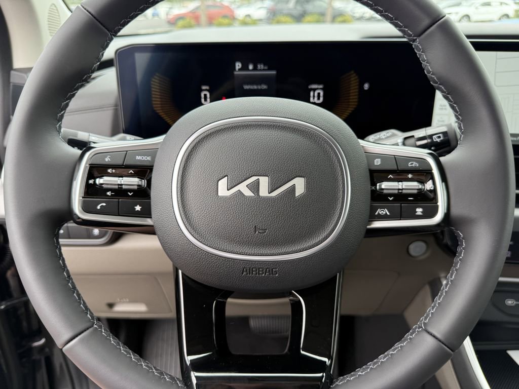 New 2026 Kia Carnival FWD image 29