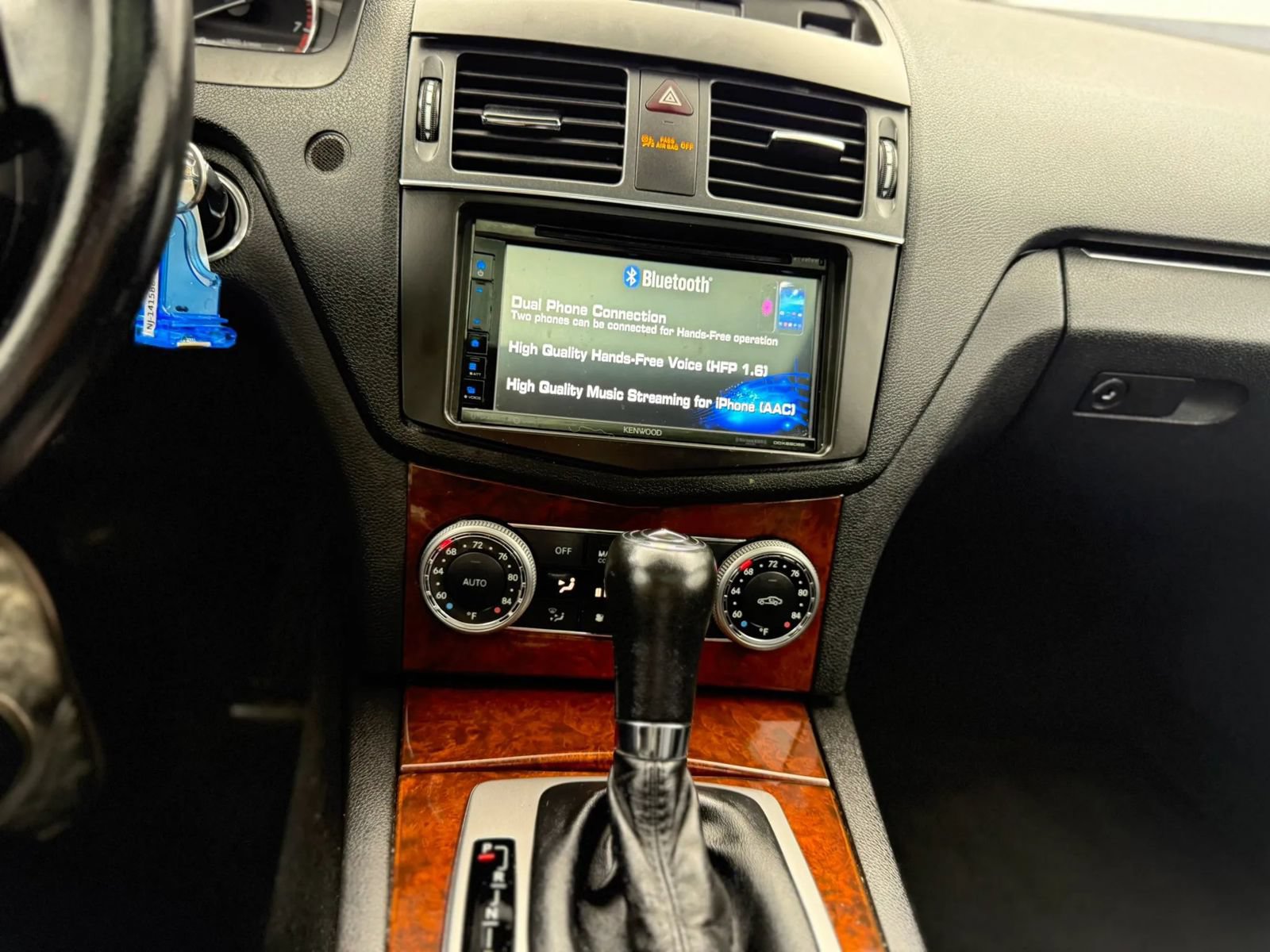 Used 2011 Mercedes-Benz C 300 4MATIC Sedan image 31