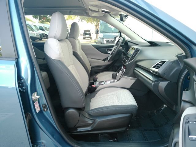 Used 2020 Subaru Forester Premium AWD/4WD image 18