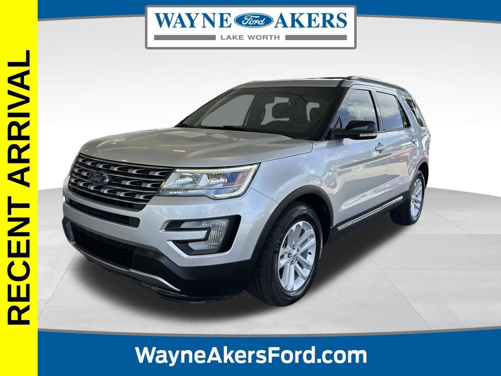 Used 2017 Ford Explorer XLT w/ Equipment Group 202A image 1
