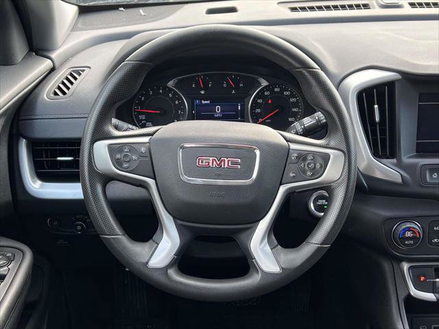 Used 2022 GMC Terrain SLE w/ Driver Convenience Package image 12