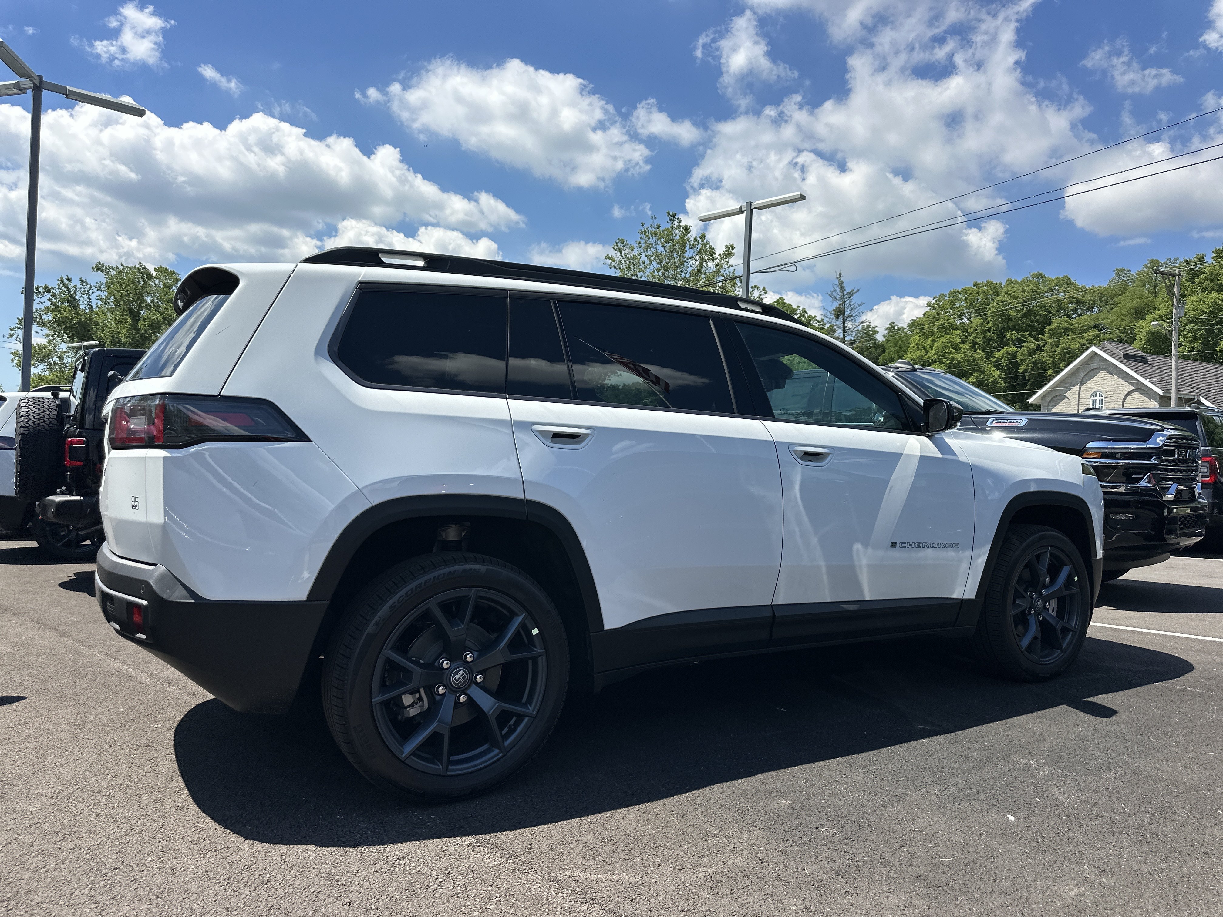 New 2026 Jeep Cherokee Overland AWD/4WD image 21