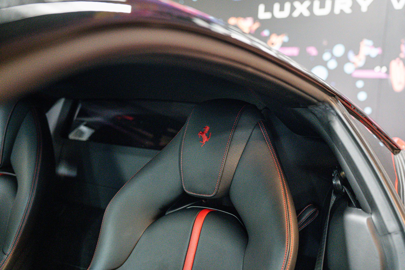 Used 2021 Ferrari F8 Tributo RWD image 9