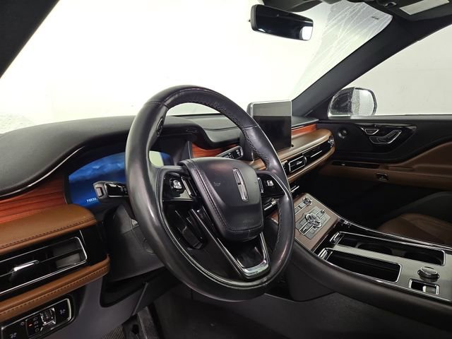 Used 2023 Lincoln Aviator Reserve w/ Elements Package Plus image 15