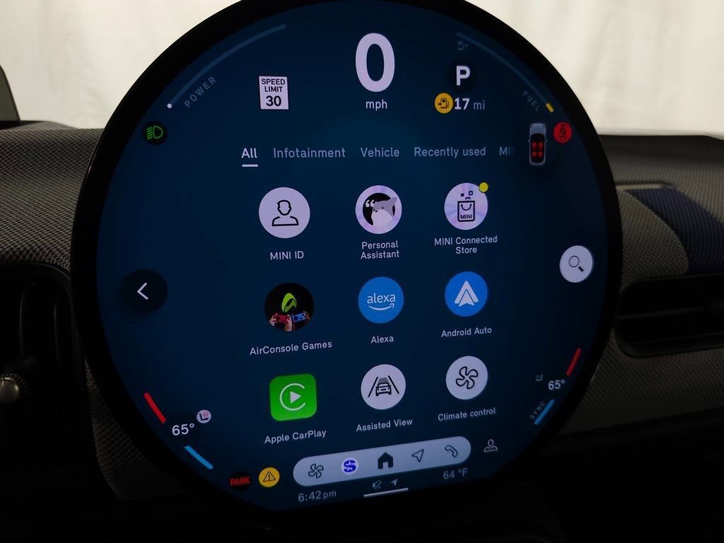 Used 2025 MINI Cooper 2-Door Hardtop image 21