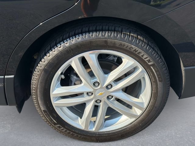 Used 2018 Chevrolet Equinox Premier FWD image 10