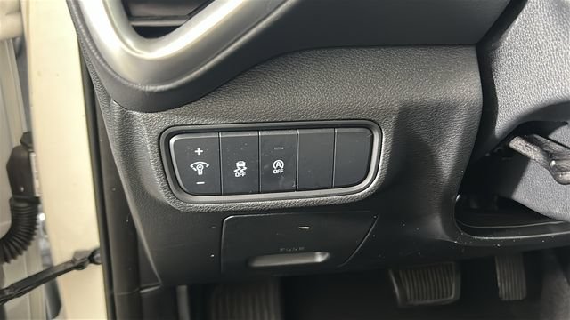 Used 2024 Kia Soul LX FWD image 19