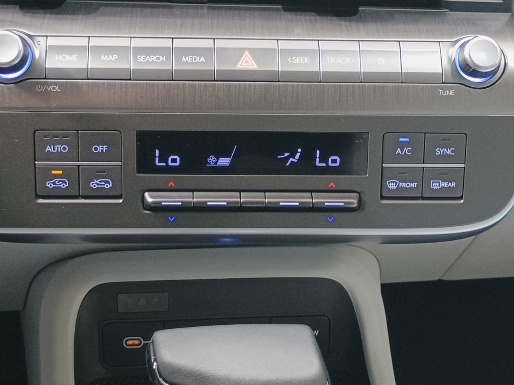 New 2026 Hyundai Kona SEL Sport AWD/4WD image 23